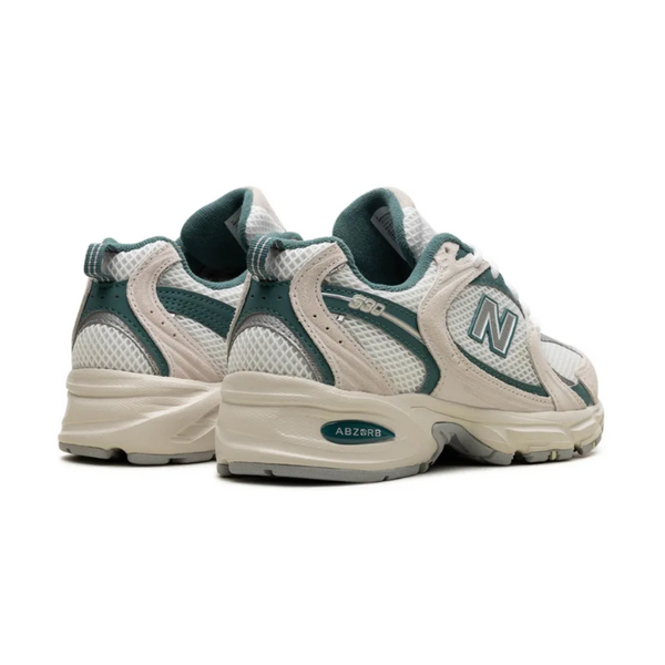 New Balance 530 – Beige Green