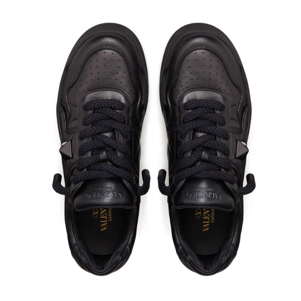 Valentino One Stud XL – Black