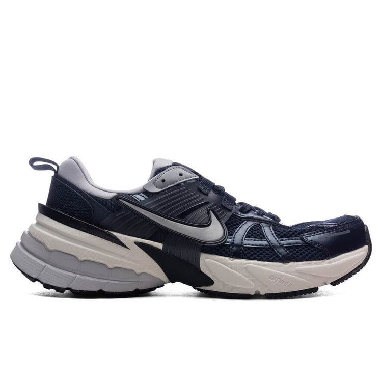 Nike V2k Run Obsidian Wolf Gray